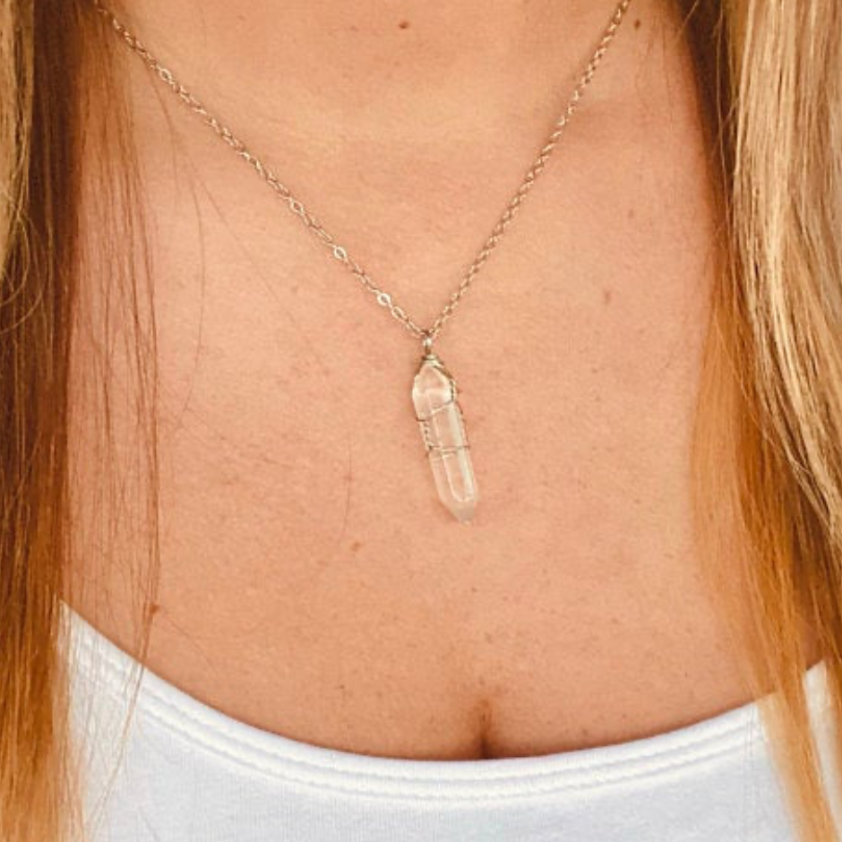 PENDULUM NECKLACE