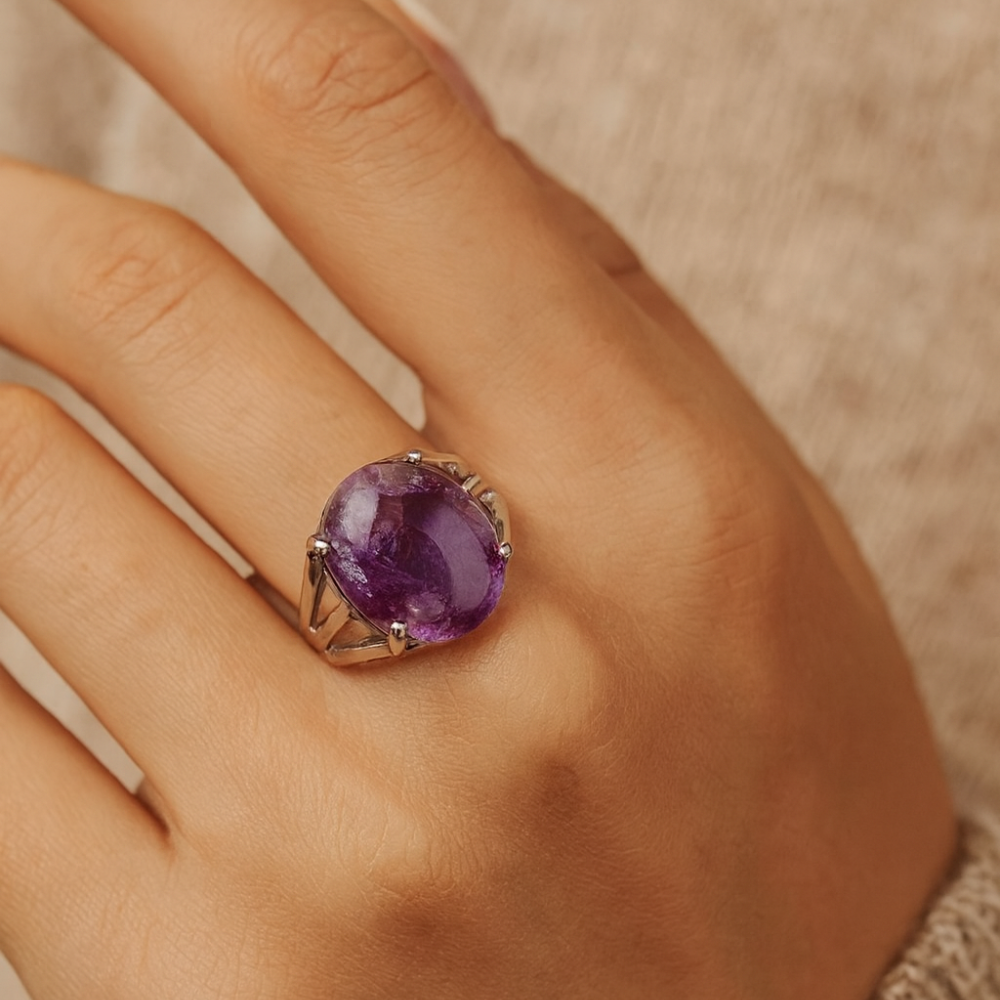 EXQUISITE VINTAGE RING (ADJUSTABLE)