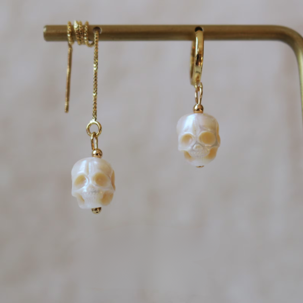 PEARL SKULL EARRINGS (PAIR)