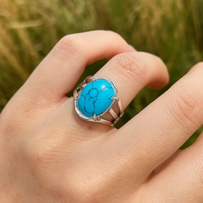 EXQUISITE VINTAGE RING (ADJUSTABLE)